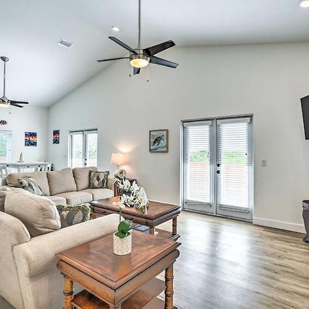 Tampa House With Patio, Near Downtown And Beaches! Exterior photo
